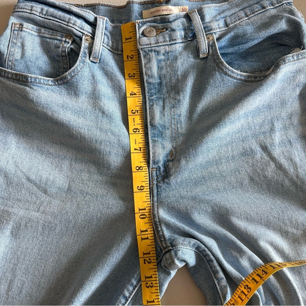 Levi's Women's High Rise Wide Leg Jean - Picture 8 of 9